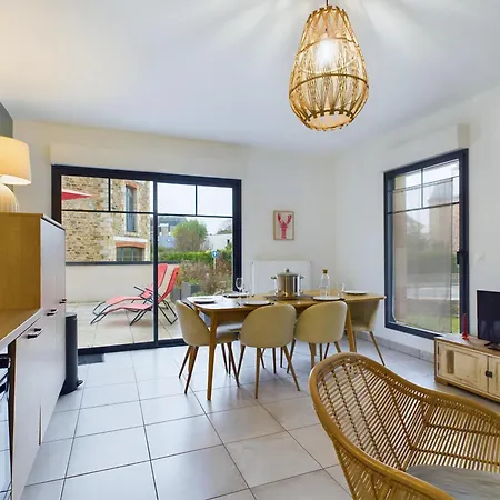 Lejlighed 50m De La - Terrasse - 3 Adultes Et 3 Enfants *